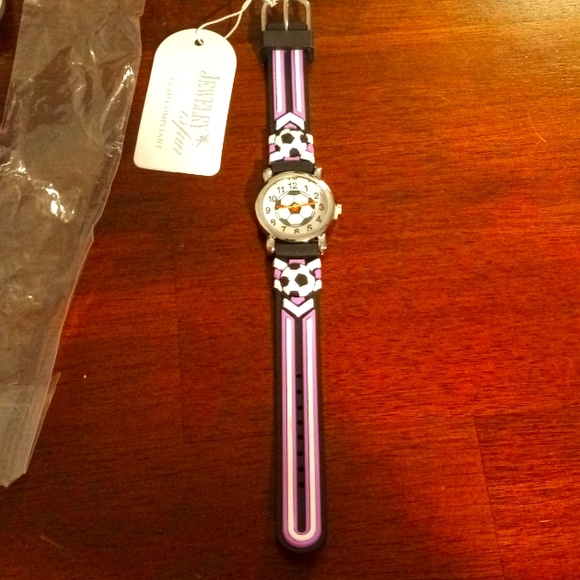 Kids soccer watch - Picture 1 of 2